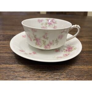 Vintage Haviland Limoges France Floral teacup 1940’s-1960’s